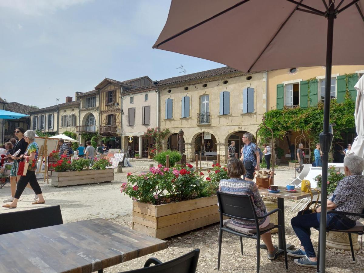 Bed and Breakfast Les Eygletieres Bourriot-Bergonce Экстерьер фото