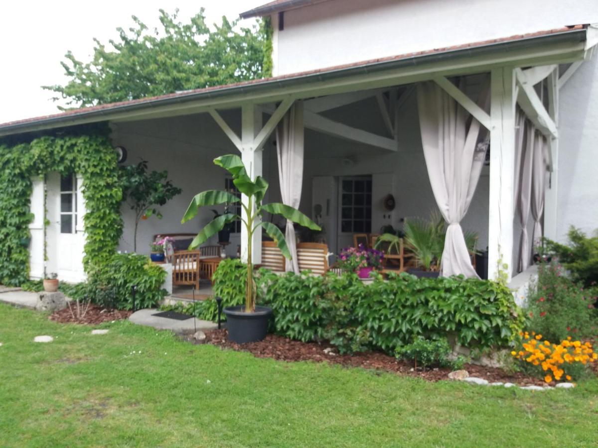 Bed and Breakfast Les Eygletieres Bourriot-Bergonce Экстерьер фото